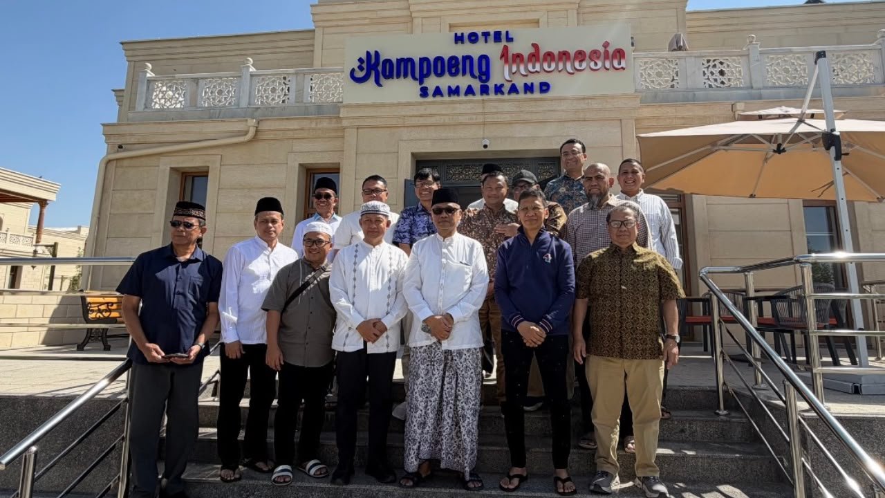 Indonesia’s Minister of Hajj and Umrah Visits Hotel Kampoeng Indonesia at the Imam Bukhari Complex, Samarkand
